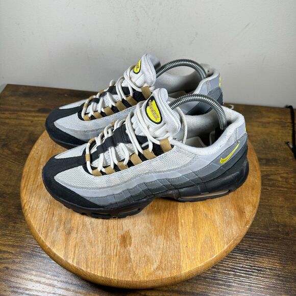 Nike Air Max 95 Yellow Strike Shoes Sneakers Men's Size 8 DX4236-100 - Picture 4 of 8